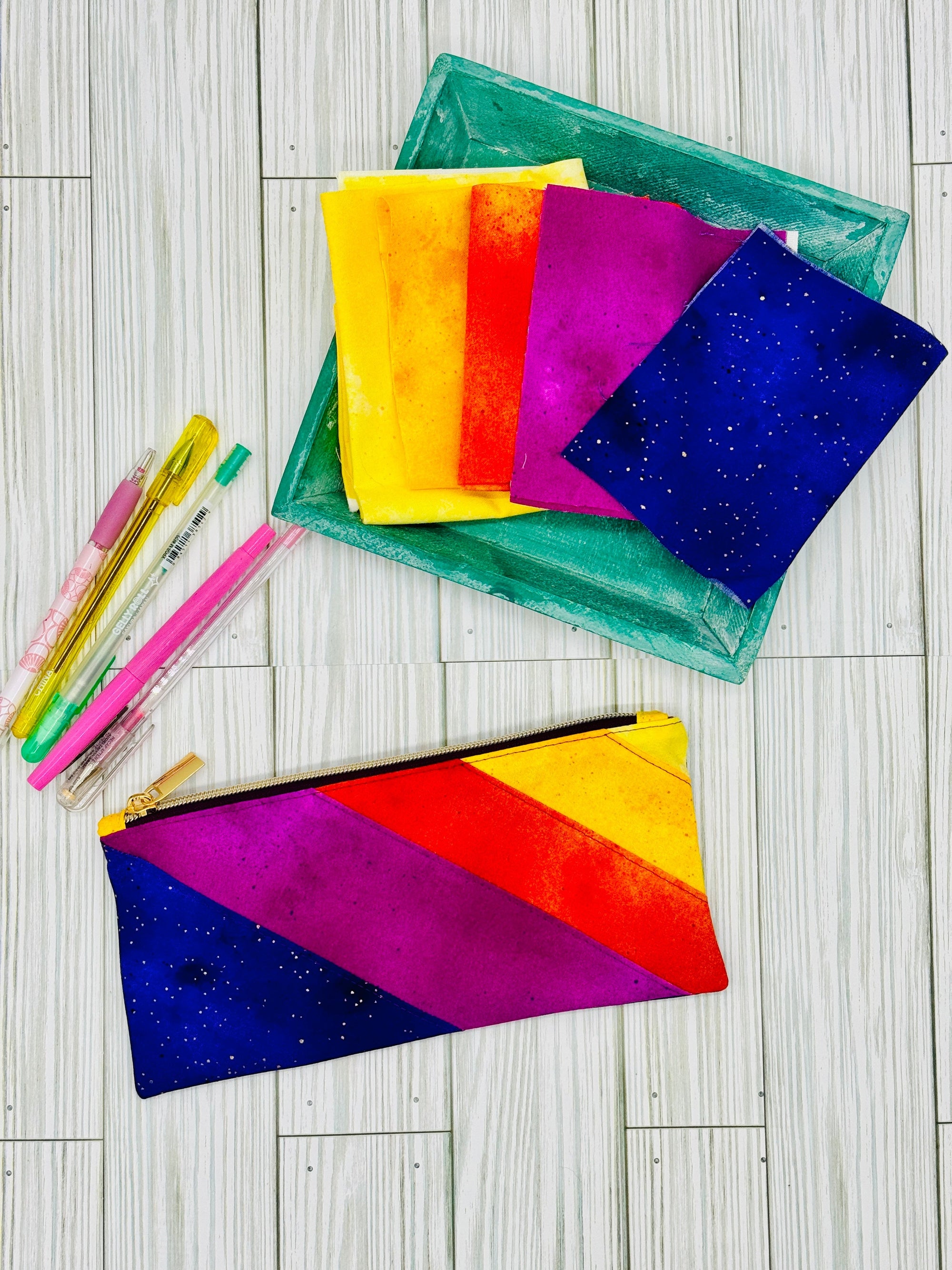 Free Sunset Zipper Pouch Pattern | Beginner-Friendly Zipper Tutorial