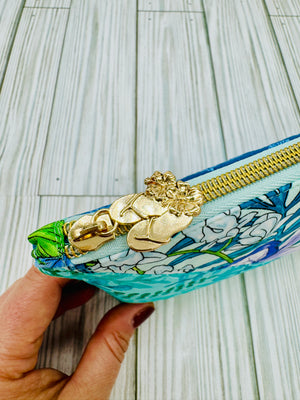 BeMandyThings Botanical tote and pouch set with a vibrant floral design and gold zipper detail